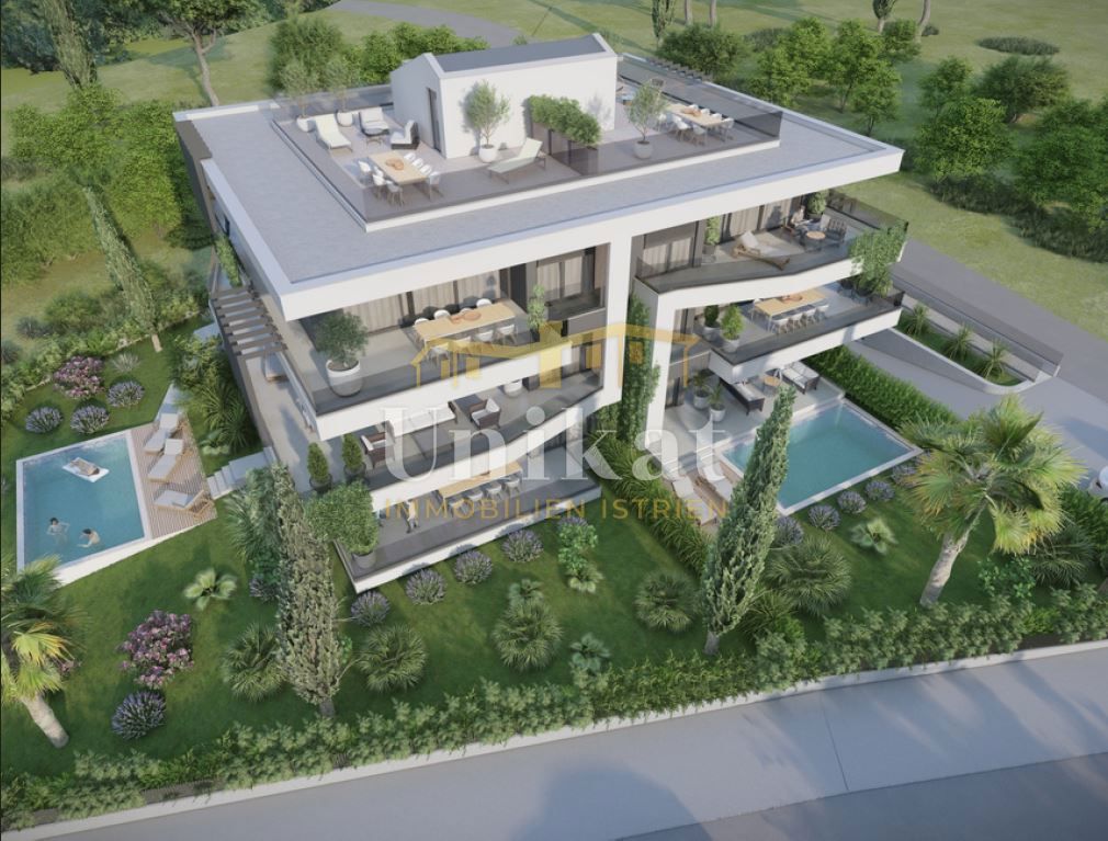 Stanovanje v centru Rovinja z lastnim bazenom